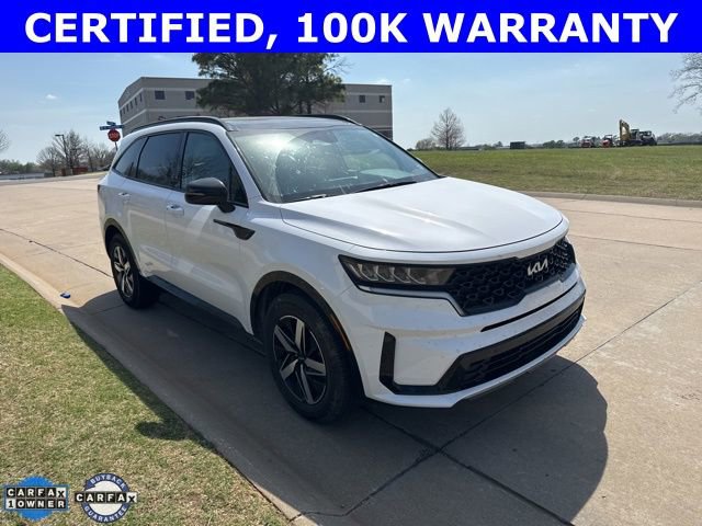Certified 2022 Kia Sorento S w/ Panoramic Sunroof Package image 1