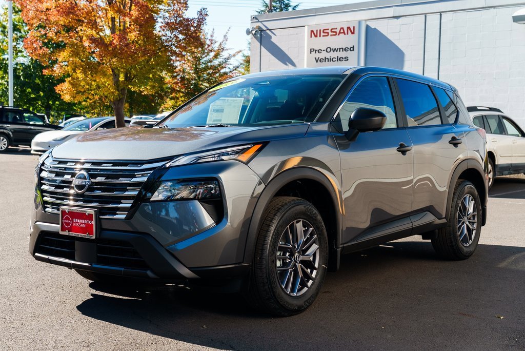 New 2026 Nissan Rogue S image 3