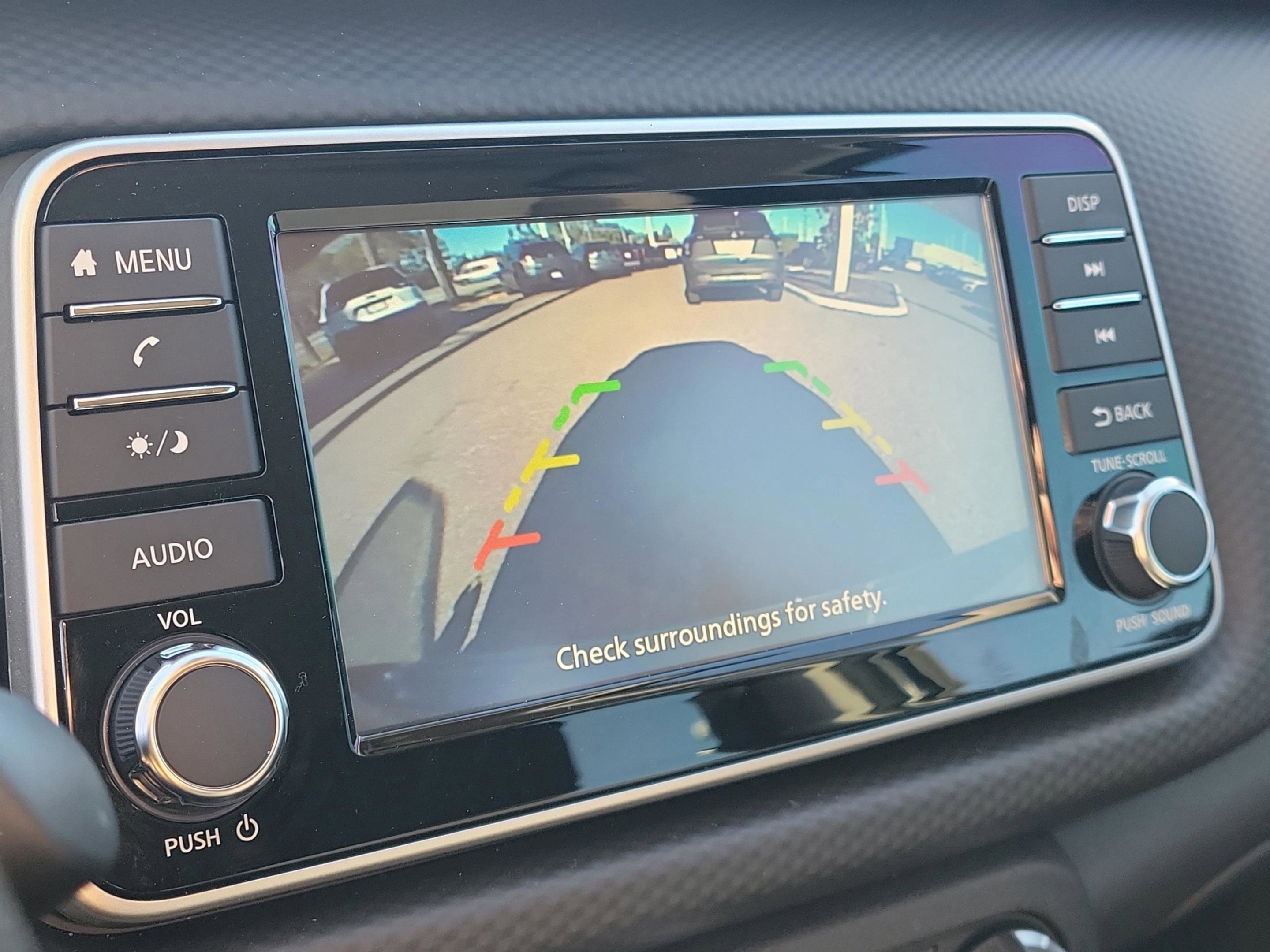 Certified 2025 Nissan Kicks Play S image 29