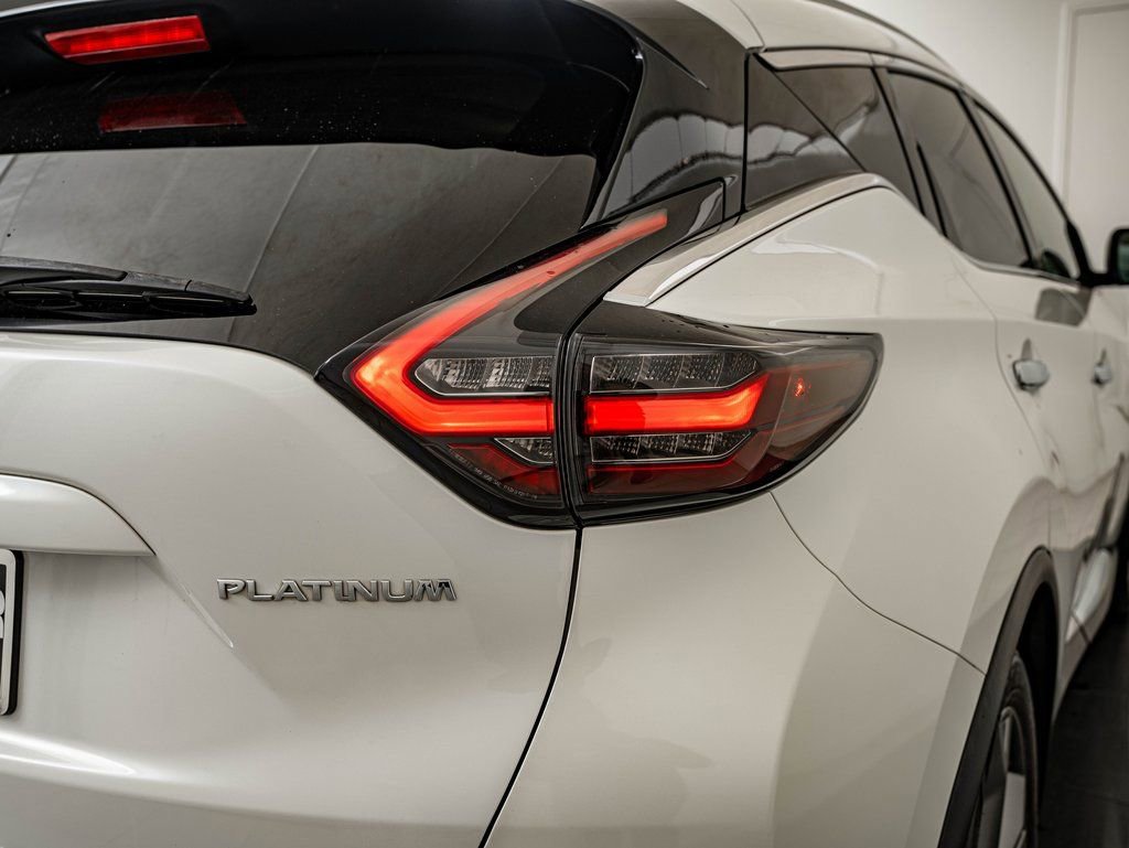 Used 2019 Nissan Murano Platinum image 9