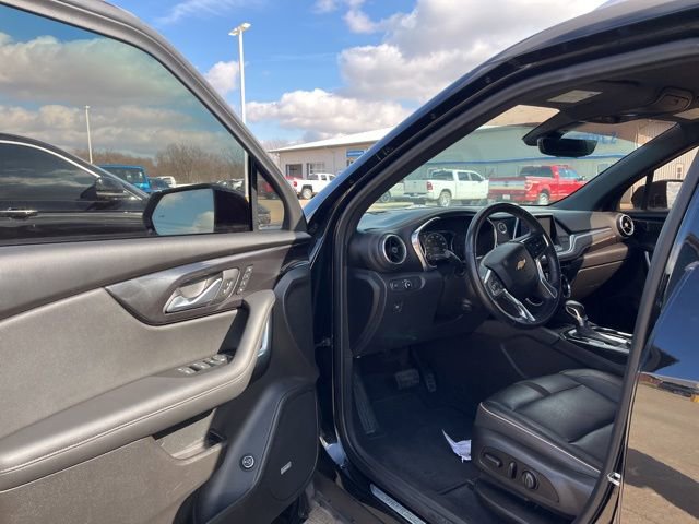 Used 2019 Chevrolet Blazer Premier w/ Driver Confidence II Package AWD/4WD image 9