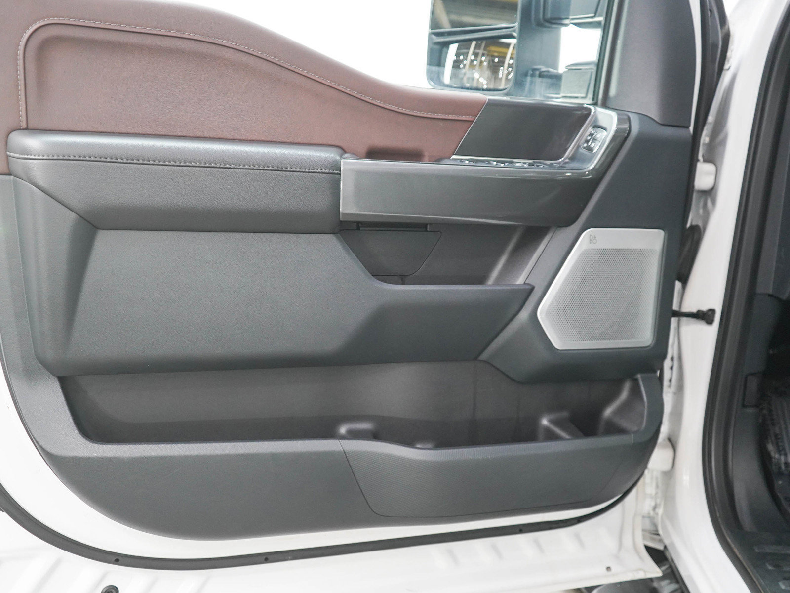 Used 2023 Ford F150 Lariat w/ Equipment Group 502A High AWD/4WD image 18