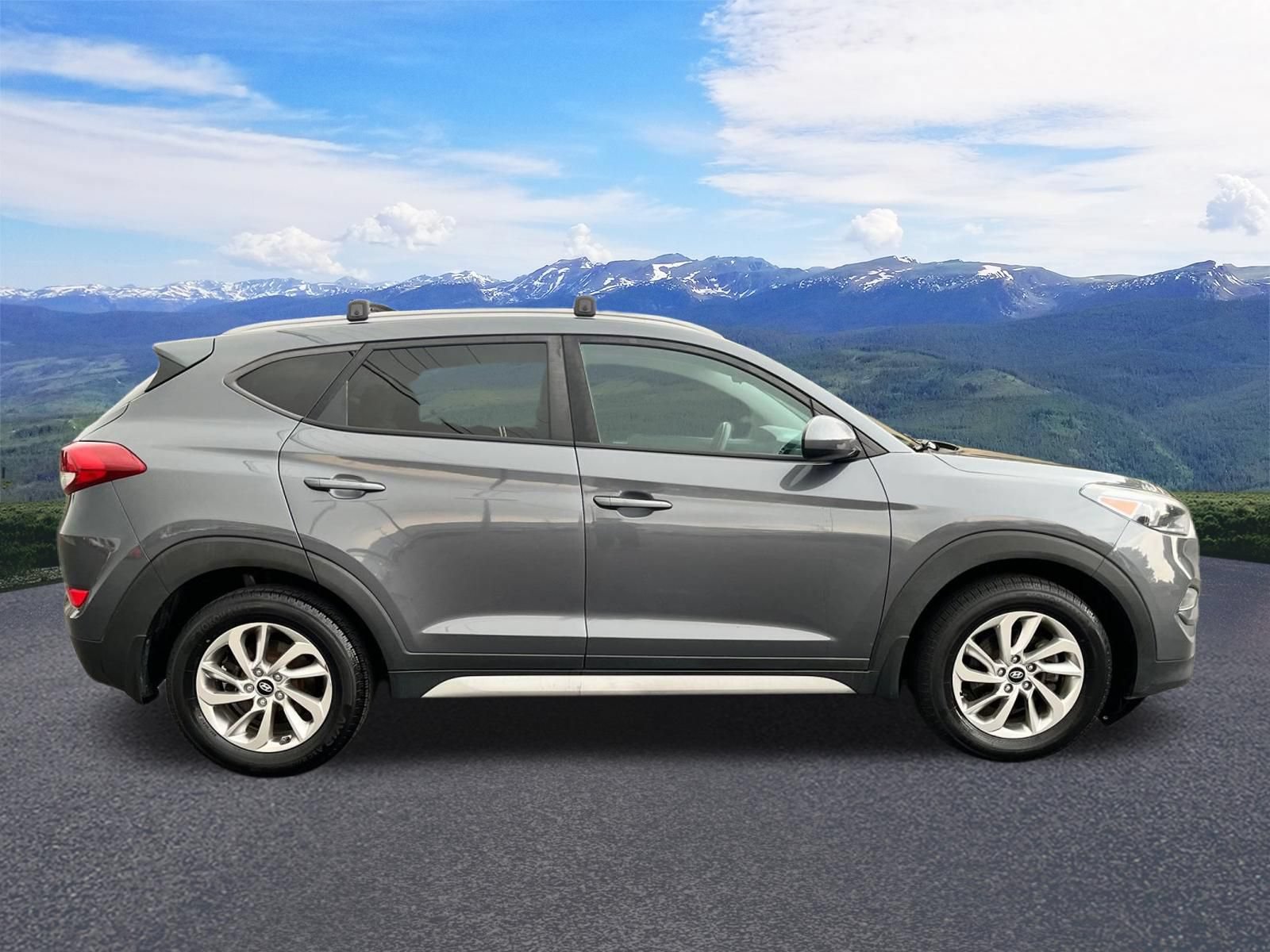 Used 2017 Hyundai Tucson SE w/ SE Popular Package 02 AWD/4WD image 7