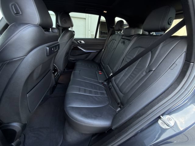 Used 2020 BMW X5 sDrive40i w/ M Sport Package RWD image 27