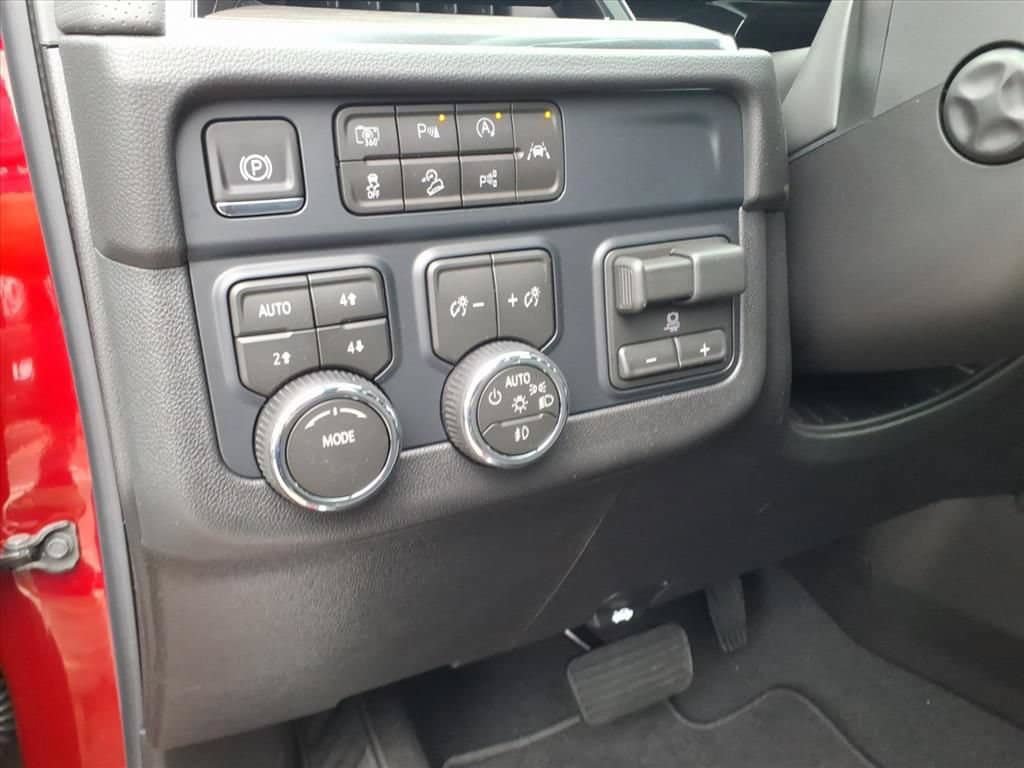 New 2026 Chevrolet Tahoe Premier AWD/4WD image 15