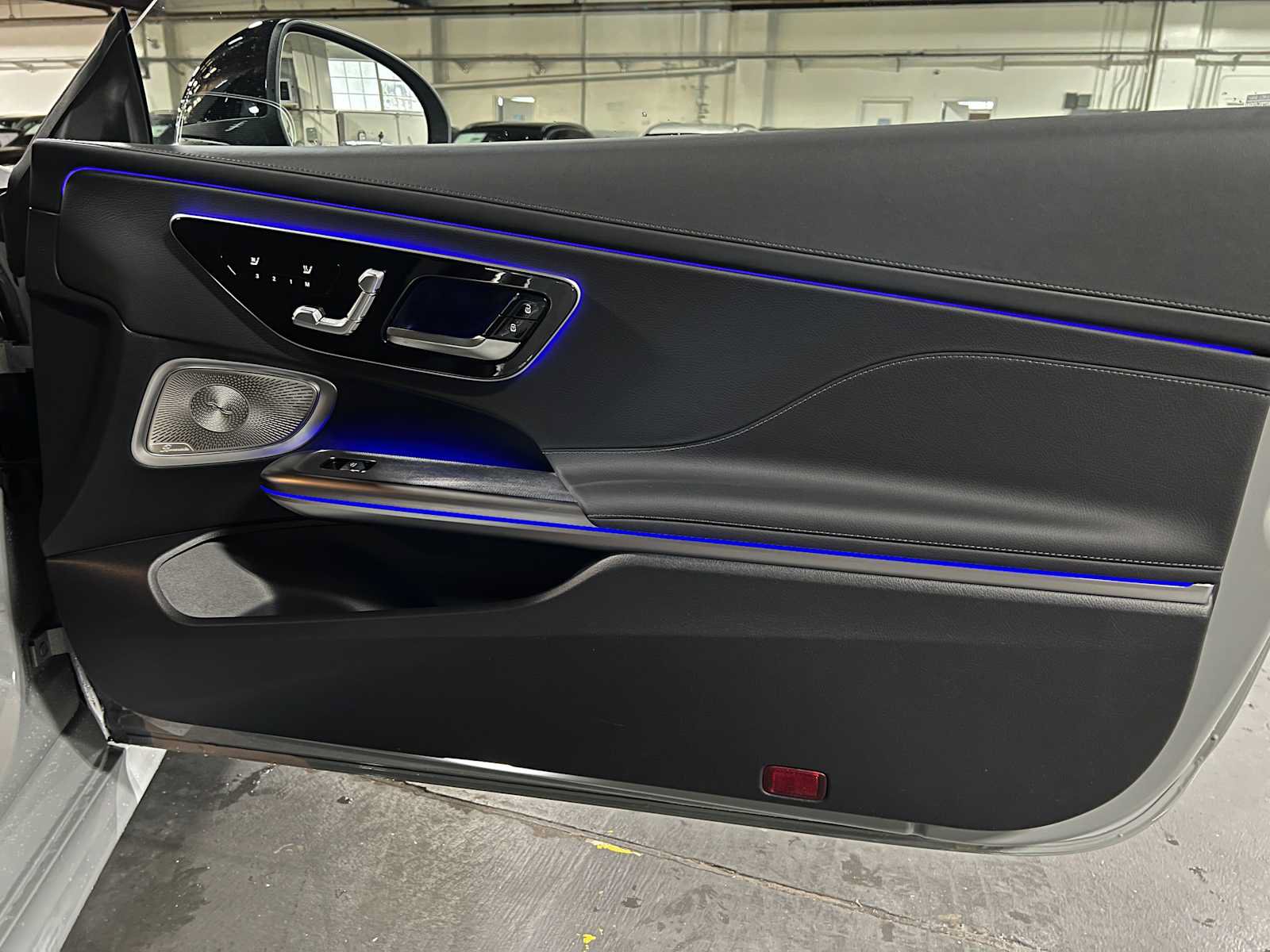 New 2026 Mercedes-Benz CLE 300 4MATIC Coupe image 10