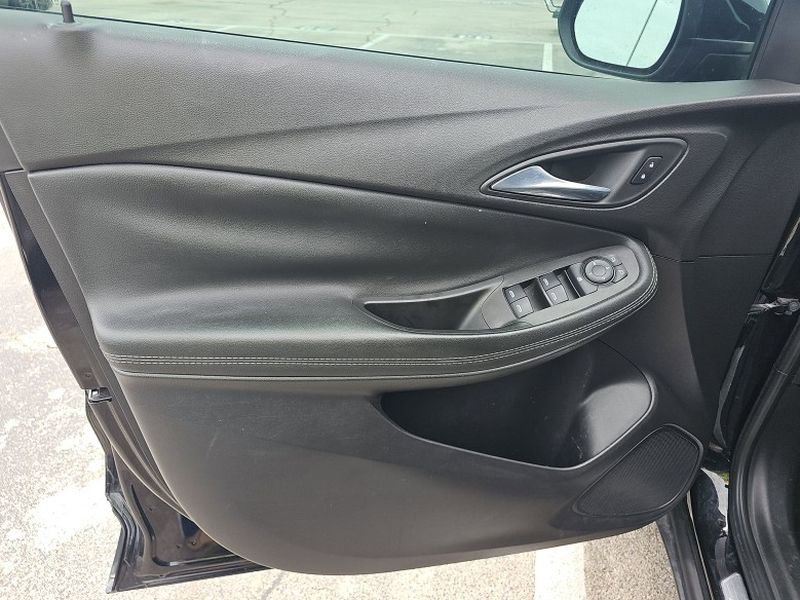 Used 2021 Buick Encore GX Preferred FWD image 16
