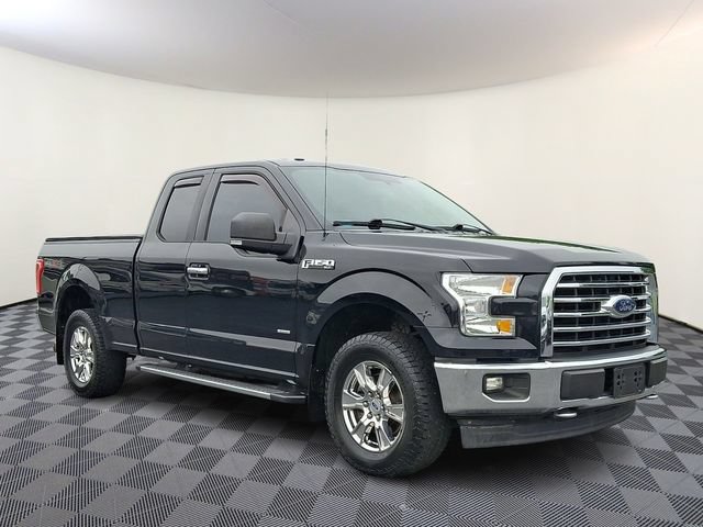 Used 2017 Ford F150 XLT w/ Equipment Group 302A Luxury AWD/4WD image 1