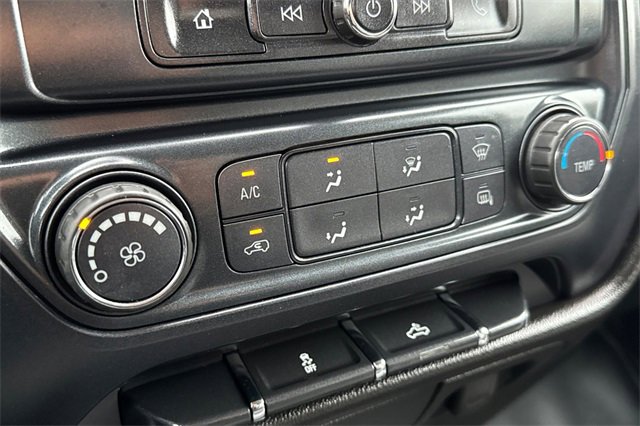 Used 2017 GMC Sierra 2500 2WD Crew Cab image 28