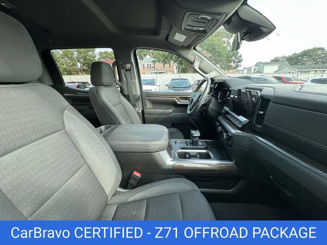 Certified 2023 Chevrolet Silverado 1500 RST AWD/4WD image 2