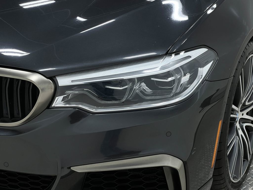 Used 2019 BMW M550i xDrive image 35