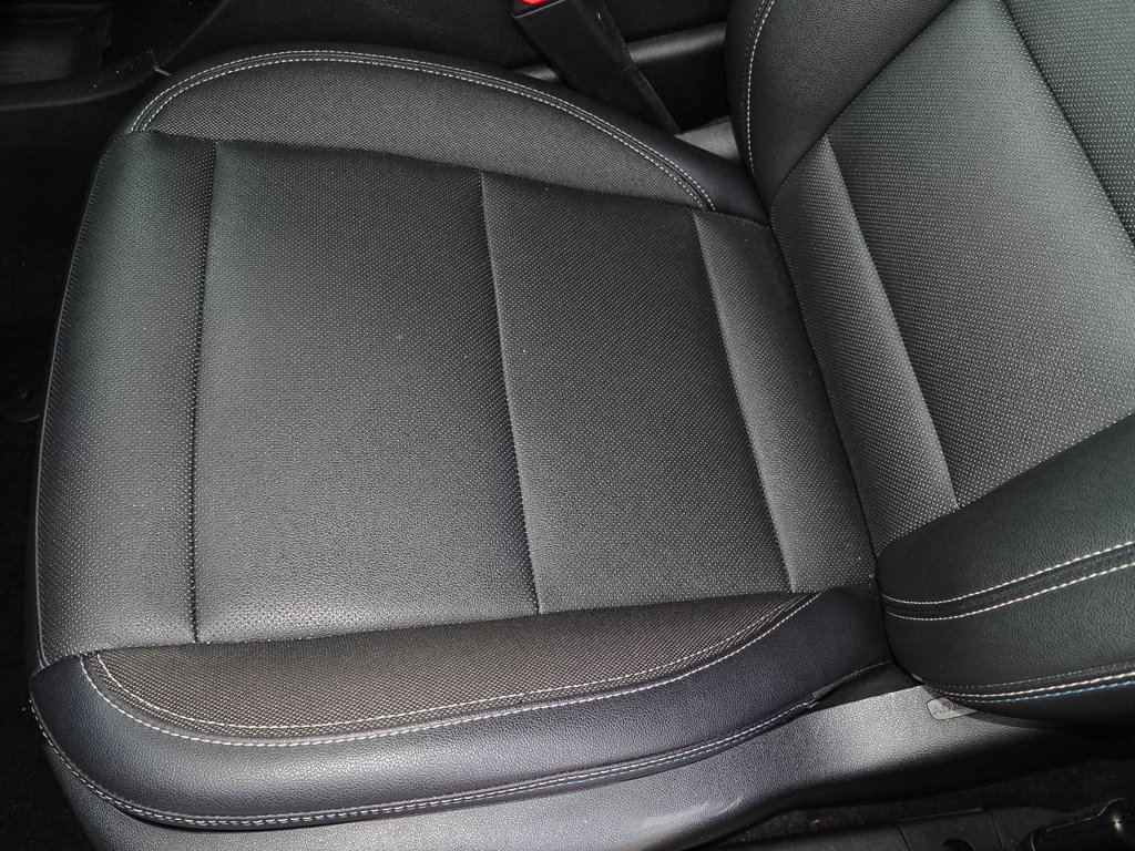 Used 2024 Chevrolet Equinox EV LT FWD image 21