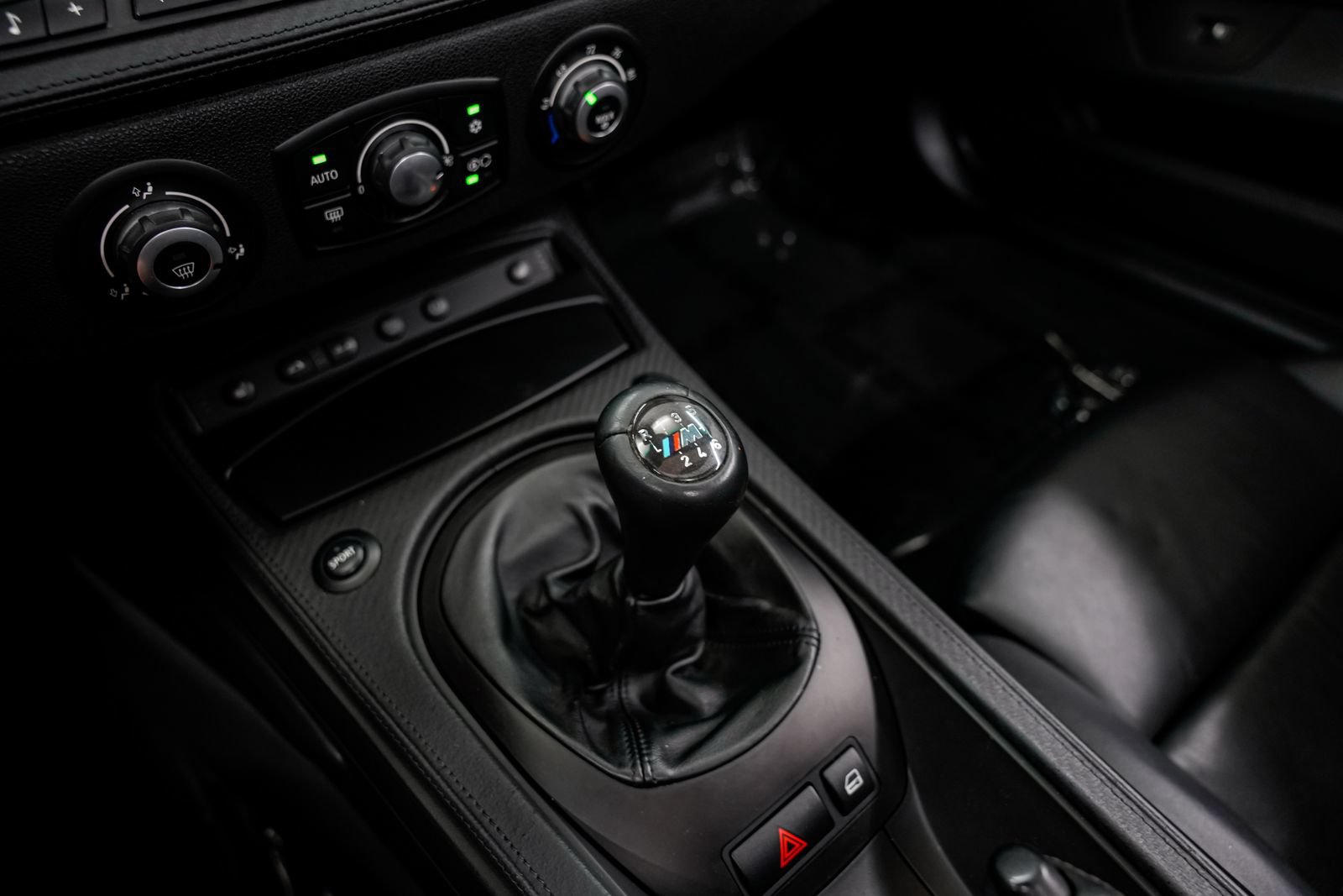 Used 2007 BMW M Roadster RWD image 15