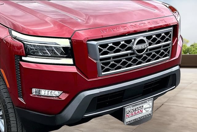 Certified 2024 Nissan Frontier SL RWD image 32