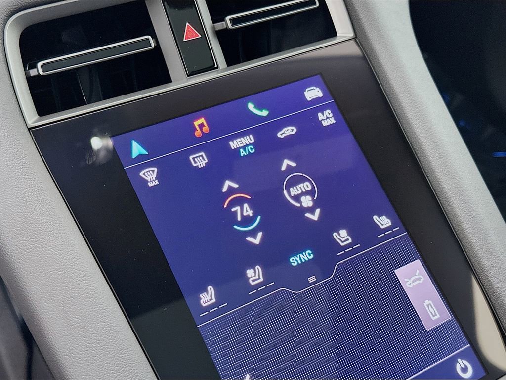 New 2025 Porsche Taycan image 18