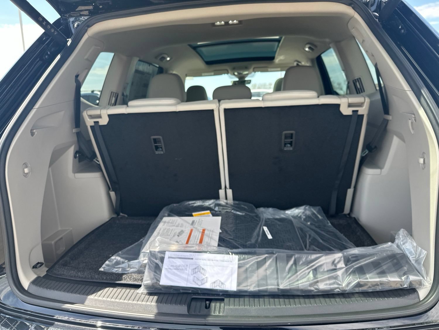 New 2026 Volkswagen Atlas SEL Premium R-Line AWD/4WD image 31