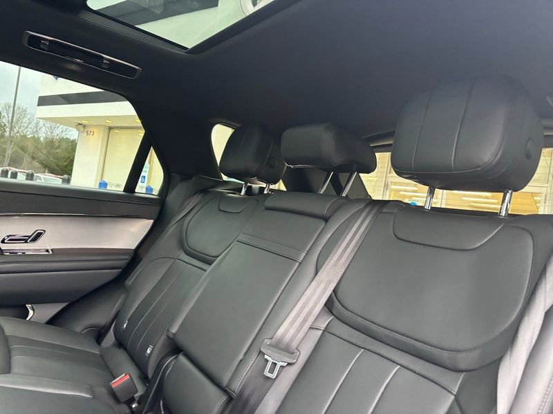 Used 2024 Land Rover Range Rover Sport Dynamic SE image 18
