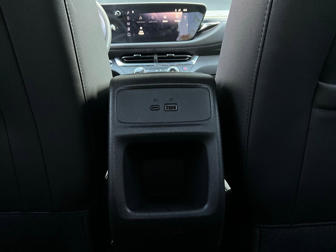 Used 2025 Buick Envista Preferred image 12