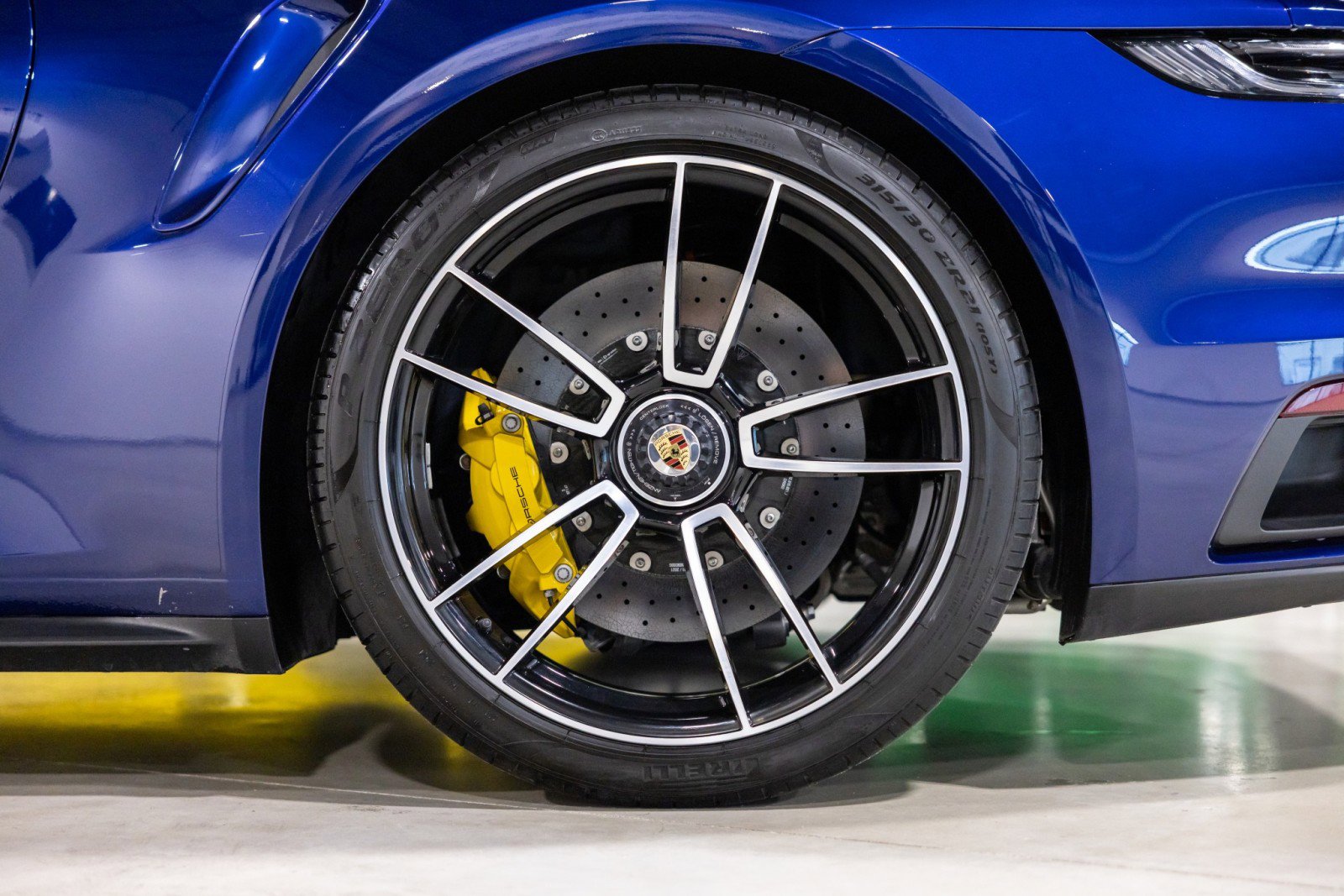 Used 2021 Porsche 911 Turbo S image 18