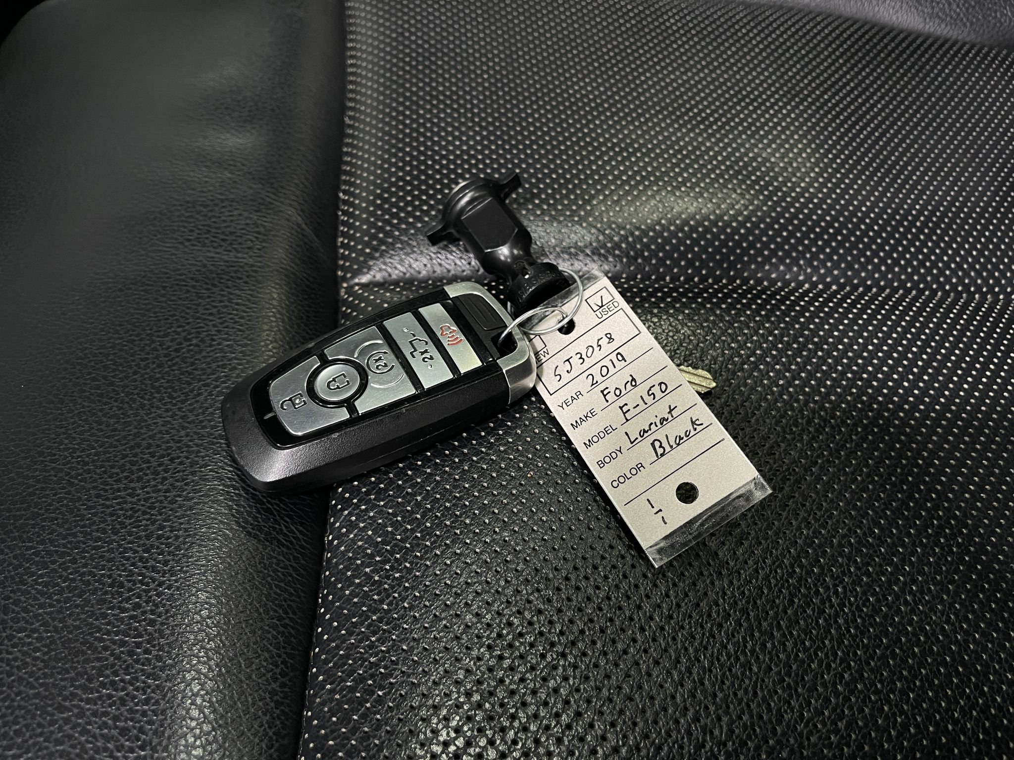 Used 2019 Ford F150 Lariat AWD/4WD image 37