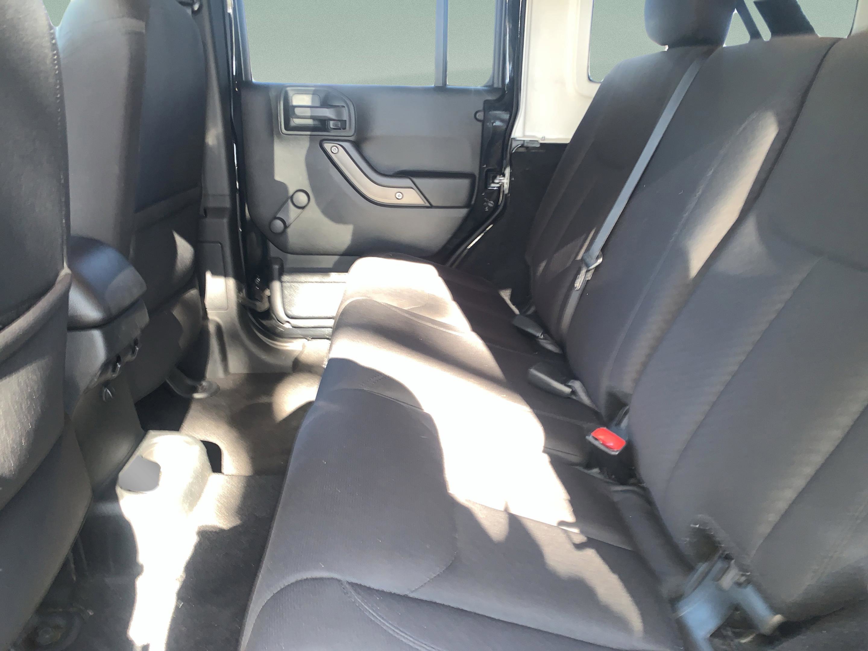 Used 2017 Jeep Wrangler Unlimited Sport w/ Connectivity Group image 25