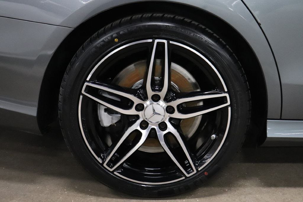 Used 2019 Mercedes-Benz E 53 AMG 4MATIC Sedan image 29