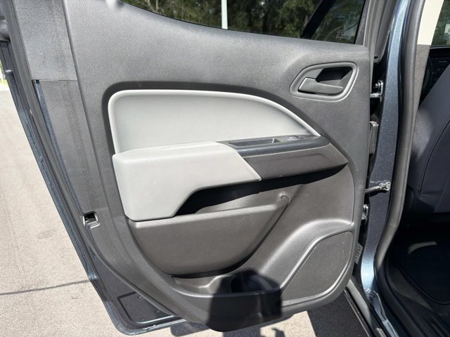 Used 2020 Chevrolet Colorado W/T w/ WT Convenience Package RWD image 15