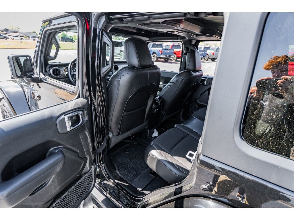 Used 2023 Jeep Wrangler Unlimited Sport AWD/4WD image 24