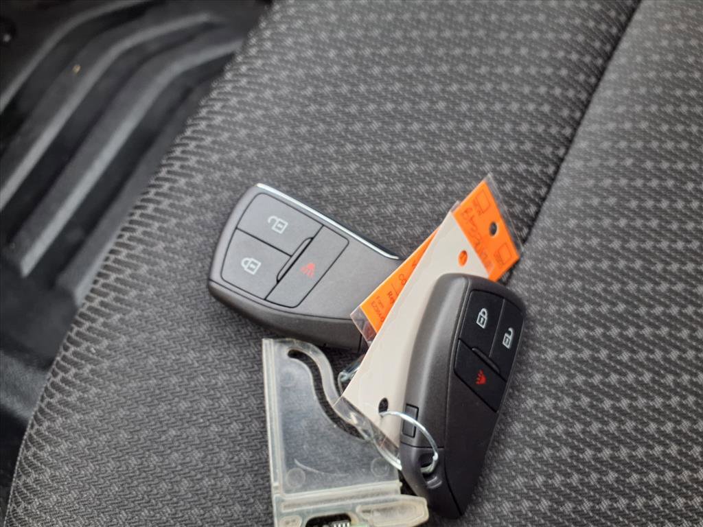 New 2026 GMC Sierra 3500 Pro w/ Convenience Package image 13