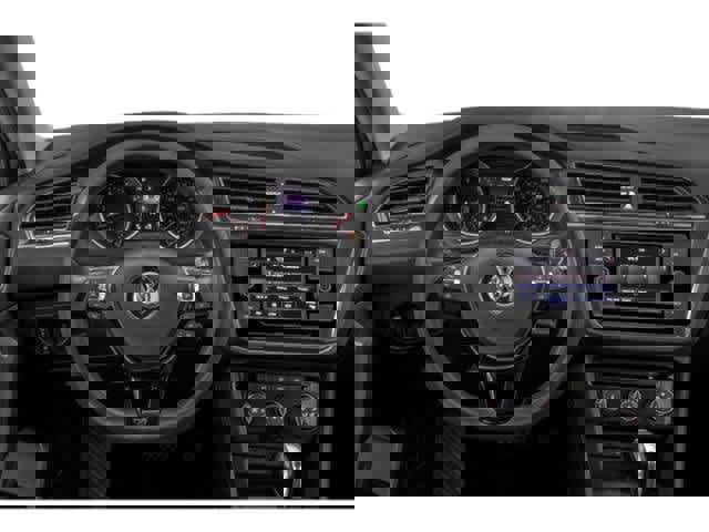 Used 2021 Volkswagen Tiguan S image 9