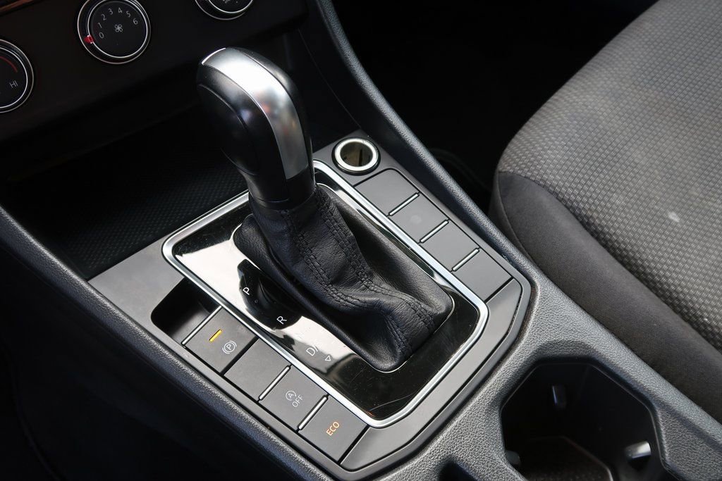 Used 2019 Volkswagen Jetta S image 26