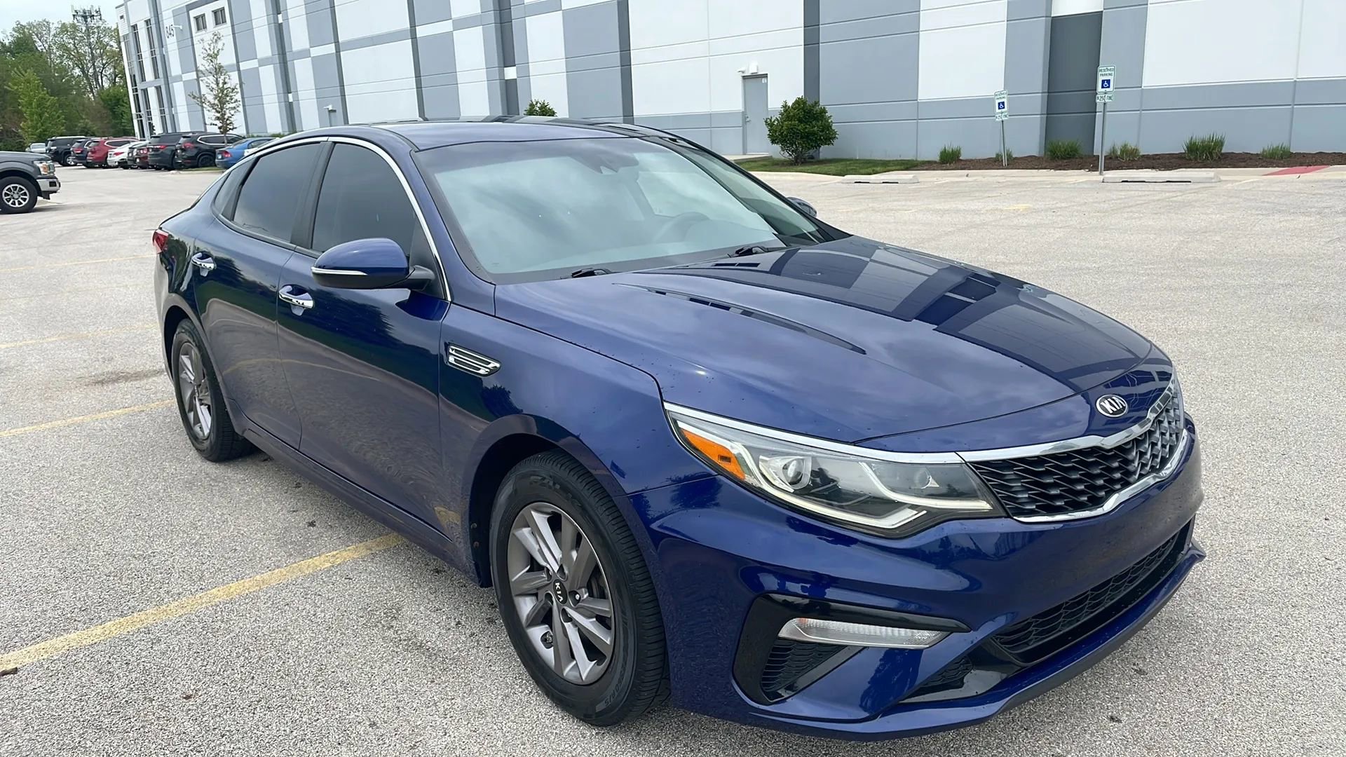 Used 2020 Kia Optima LX FWD image 5