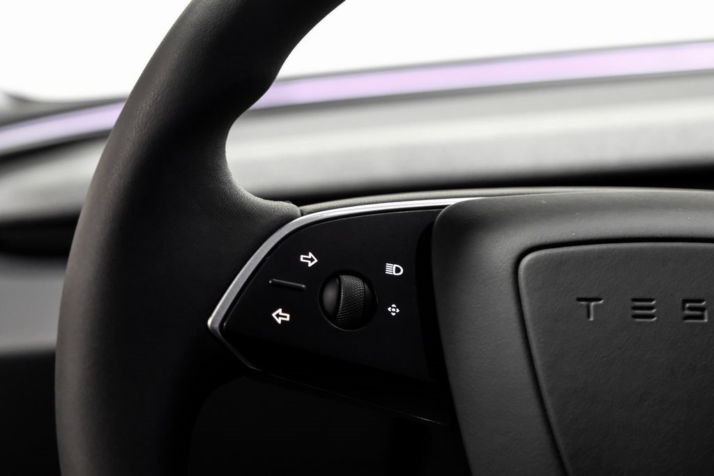 Used 2025 Tesla Model 3 Long Range image 18