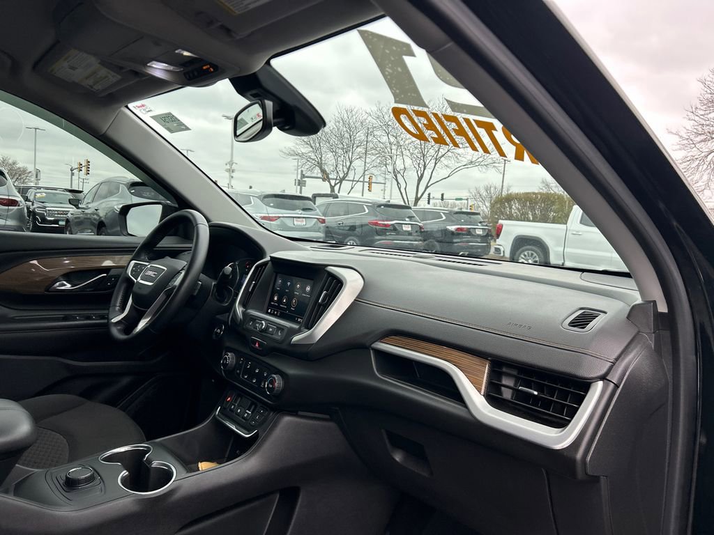 Certified 2021 GMC Terrain SLE w/ Elevation Edition image 36