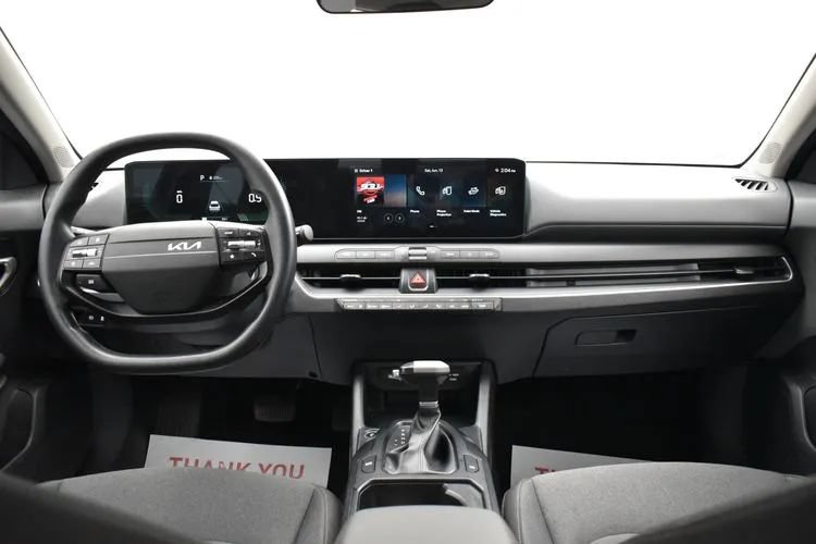 Used 2025 Kia K4 FWD image 18