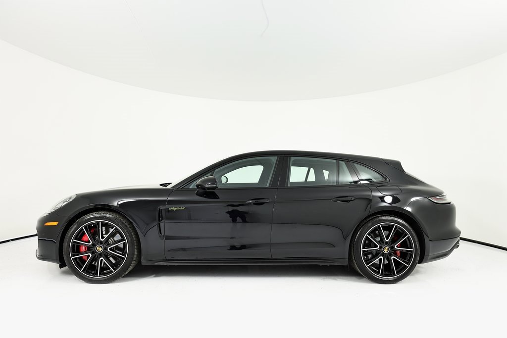 Certified 2023 Porsche Panamera 4S image 2