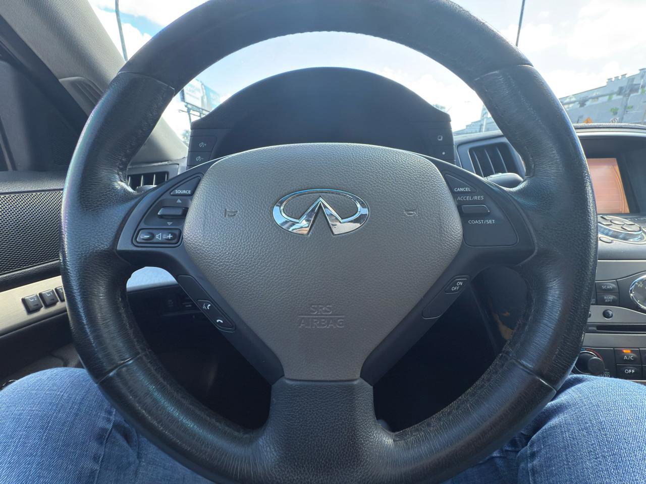 Used 2013 INFINITI G37 x w/ Premium Pkg AWD/4WD image 20