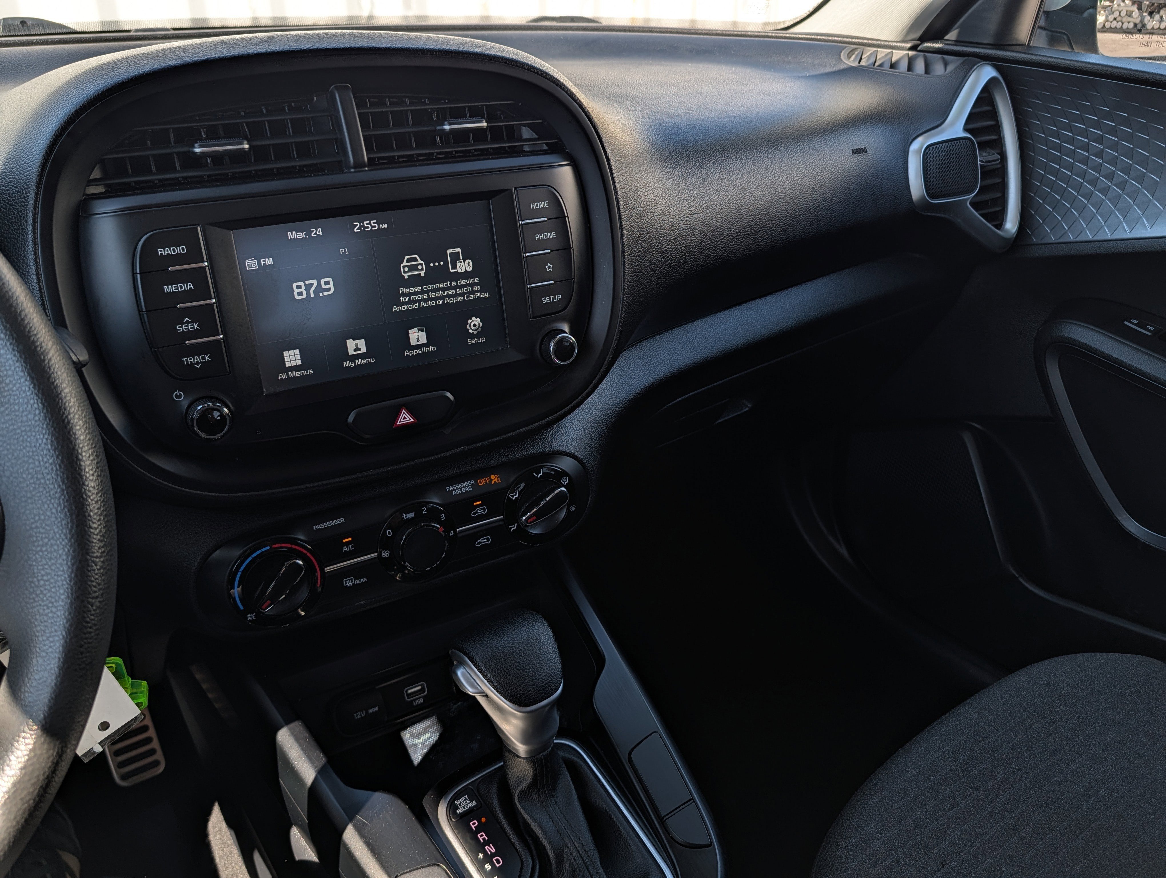 Used 2020 Kia Soul S FWD image 29