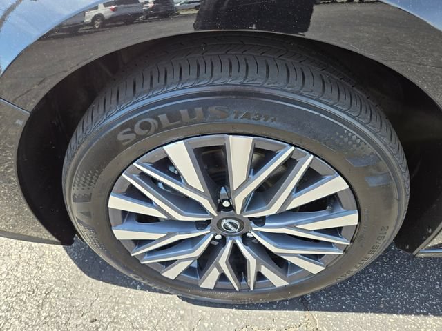Used 2025 Nissan Altima 2.5 SV FWD image 28