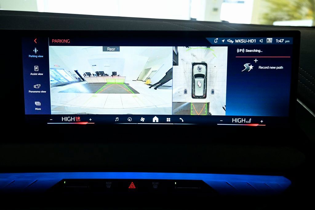 Used 2025 BMW X3 M50 w/ Premium Package image 21