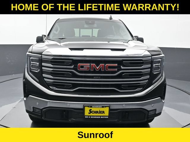 Used 2022 GMC Sierra 1500 SLT w/ SLT Premium Plus Package AWD/4WD image 9