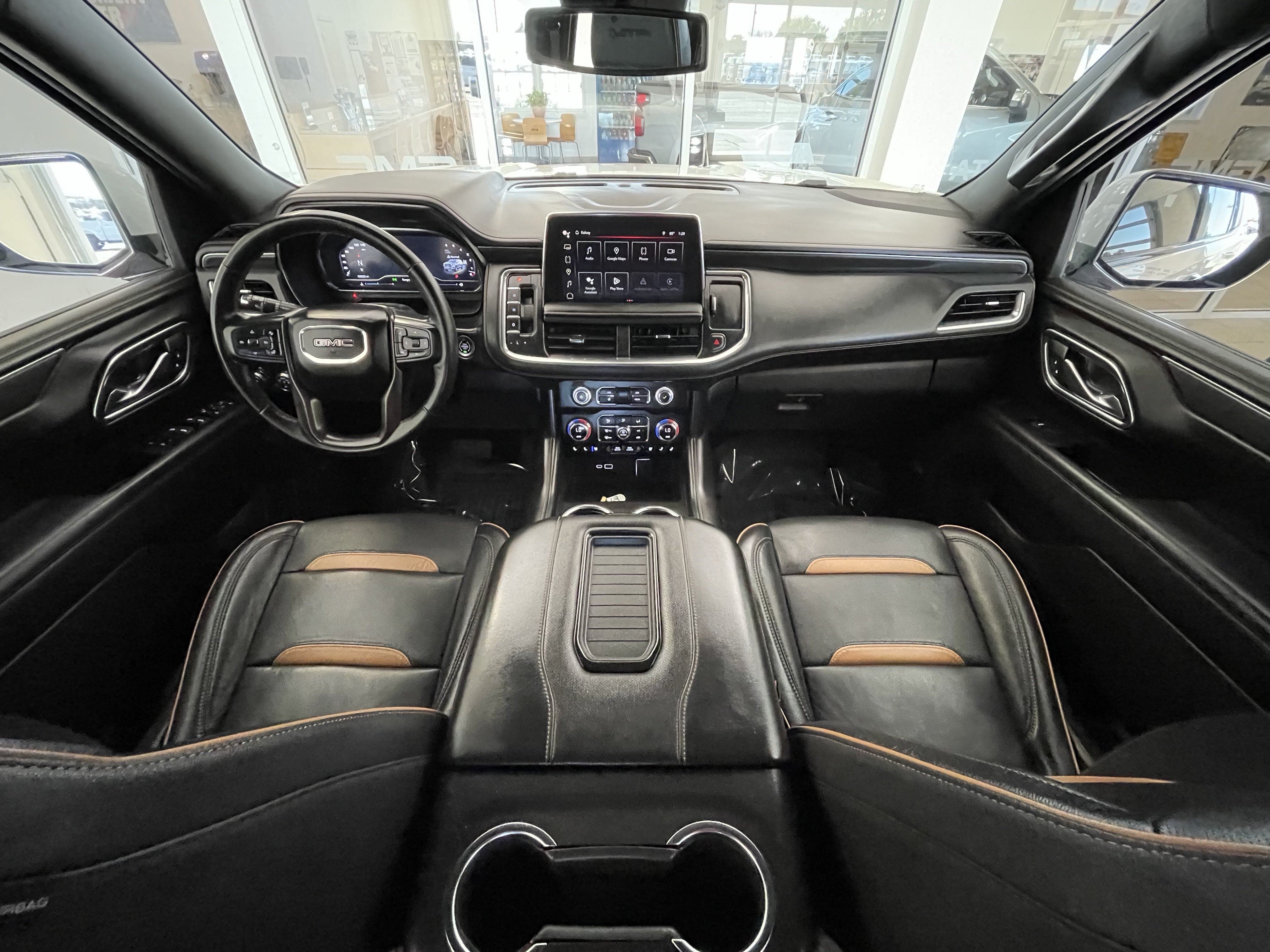 Certified 2024 GMC Yukon AT4 w/ Technology Package AWD/4WD image 12