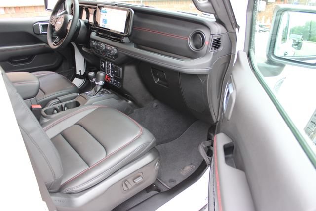 Used 2026 Jeep Gladiator Rubicon AWD/4WD image 48