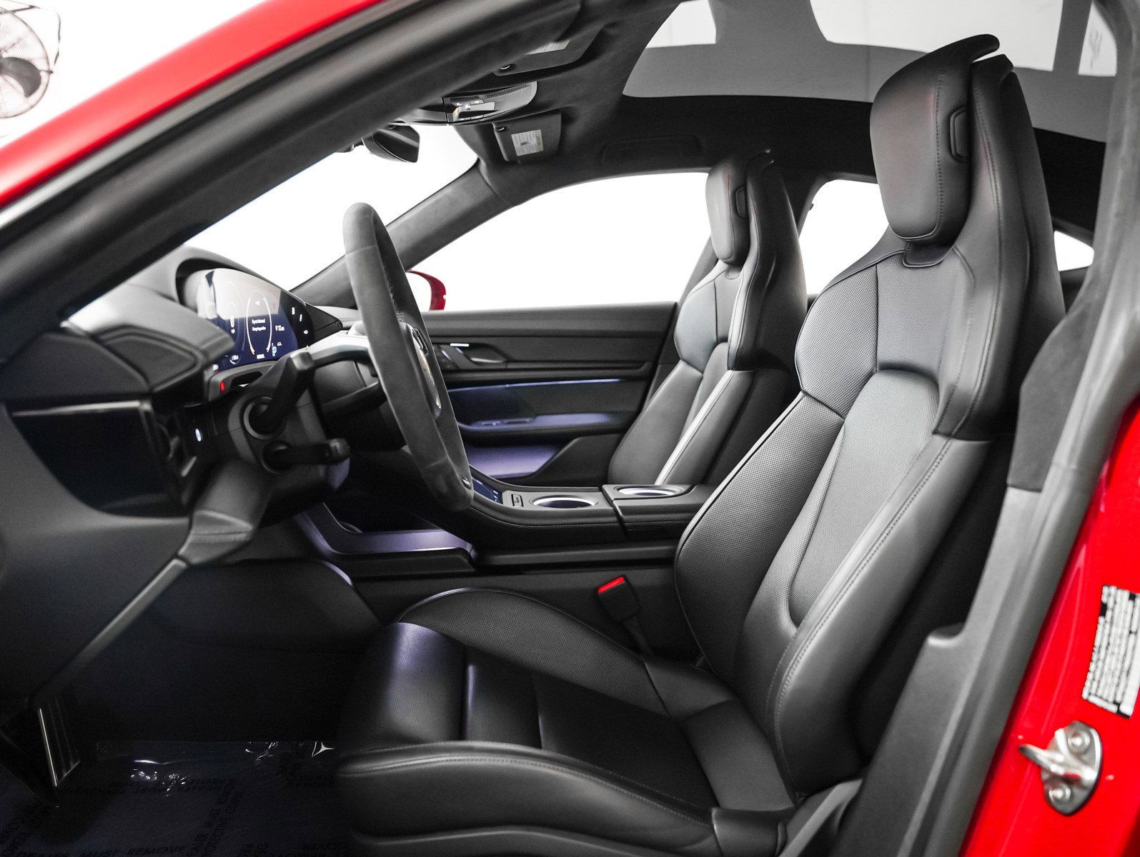 Certified 2022 Porsche Taycan GTS image 5