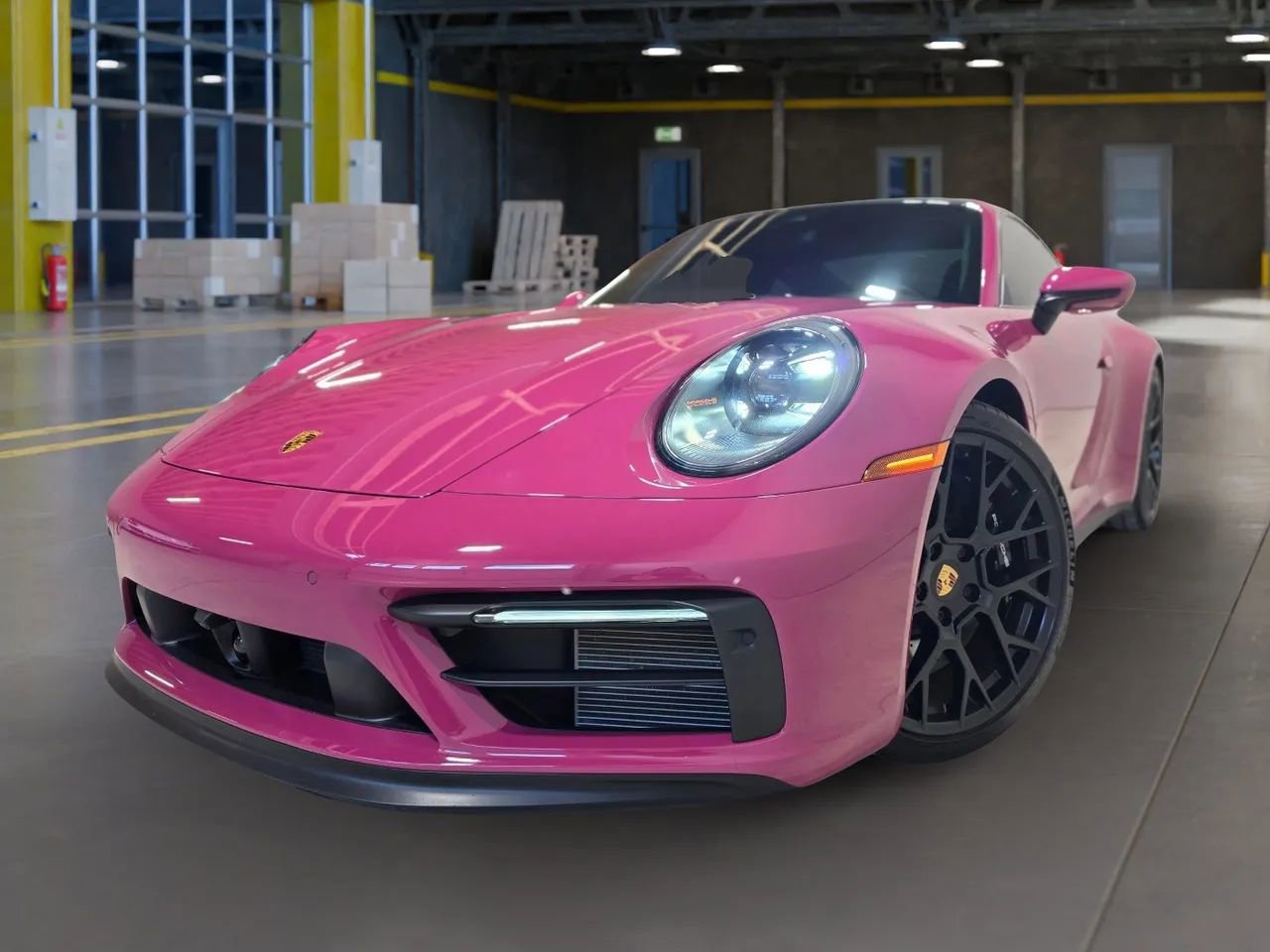 Used 2024 Porsche 911 Carrera GTS w/ Premium Package RWD image 45