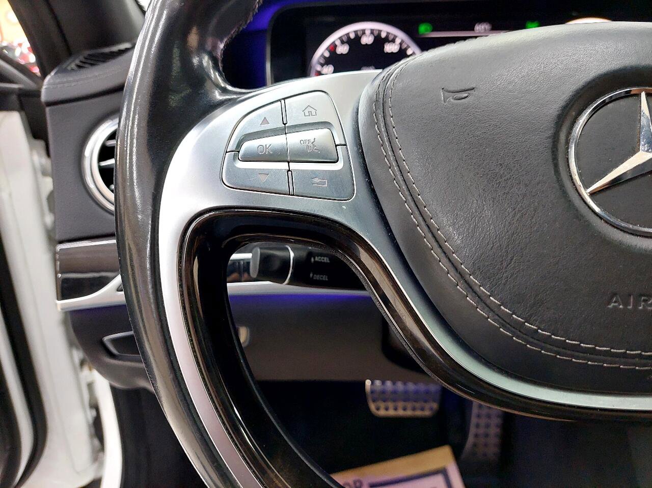 Used 2015 Mercedes-Benz S 550 Sedan image 24