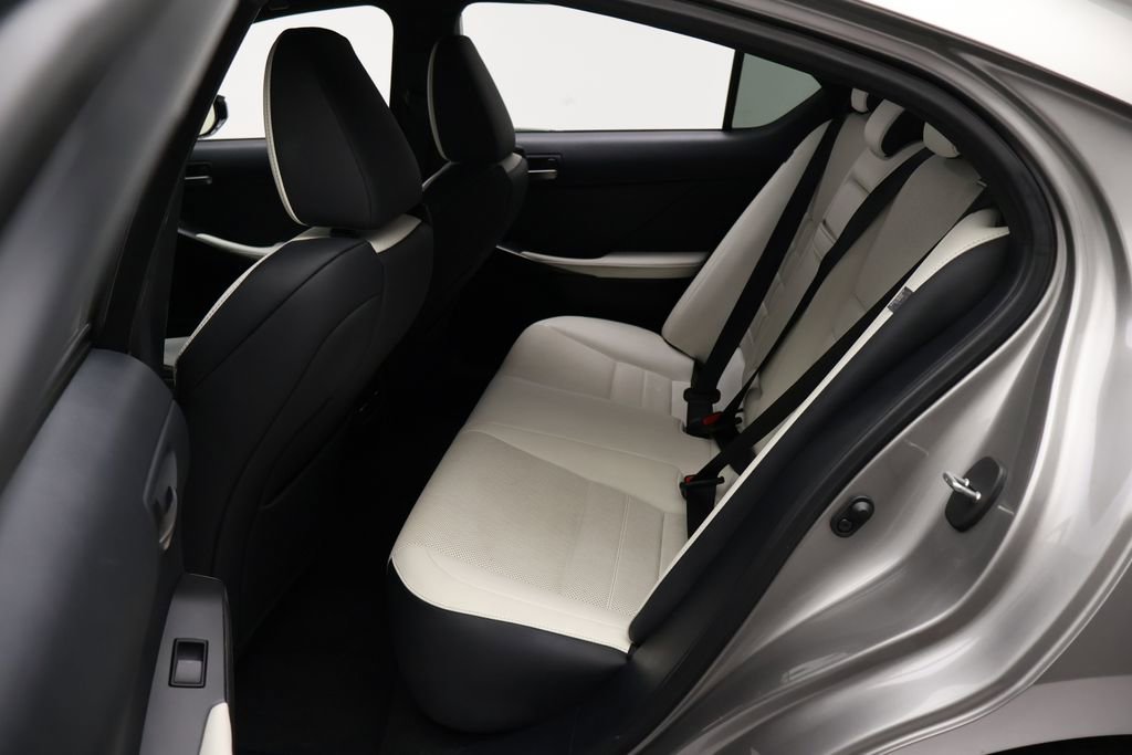 Used 2023 Lexus IS 350 F Sport w/ Navigation Package image 19