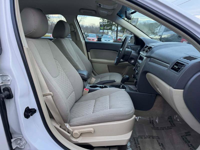 Used 2012 Ford Fusion SE image 14