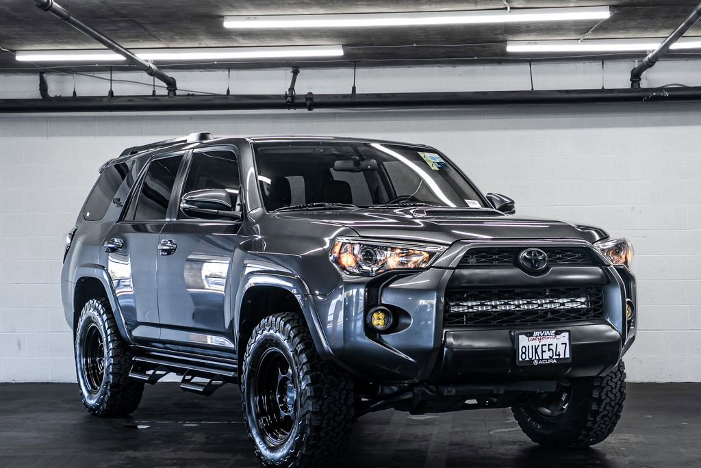 Used 2018 Toyota 4Runner TRD Off-Road Premium image 7