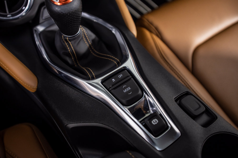 Used 2021 Chevrolet Camaro SS RWD image 34